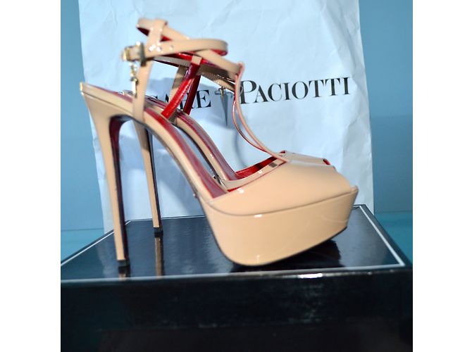 Cesare Paciotti Tacchi - vista 11