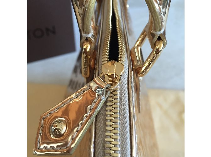 Louis Vuitton ALMA MM MIROIR DORE GOLD - EDIZIONE SPECIALE D'oro - vista 8