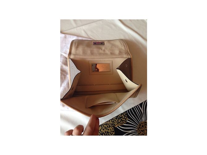Pochette Chloé in pelle beige - vista 4