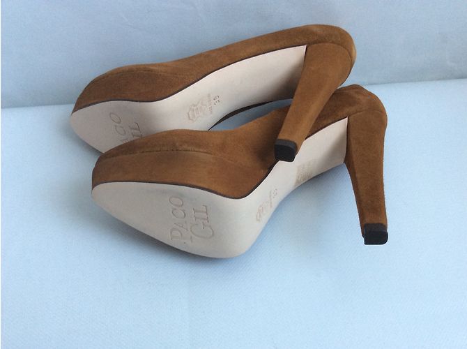 Décolleté Paco Gil in Nubuck Caramello - vista 4