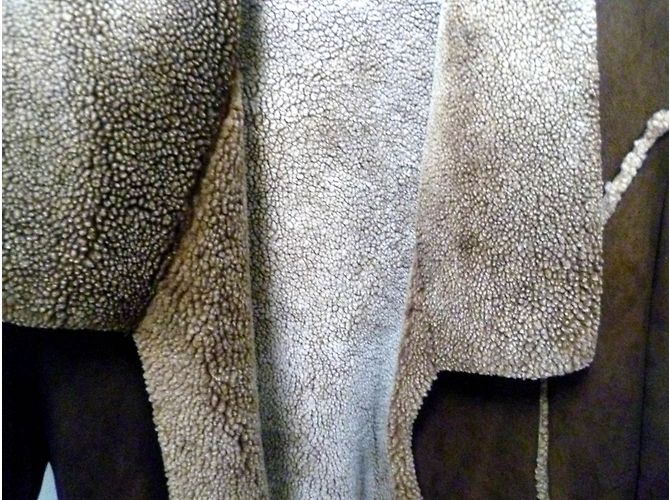 Autre Marque Le Renard Jacke aus braunem Lammfell - Ansicht 6