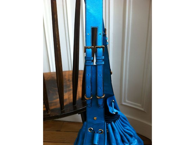 Borsa Givenchy Pumpkin in pelle color turchese Blu - vista 3