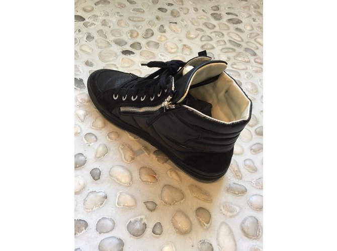 Chanel scarpe da ginnastica Nero - vista 5