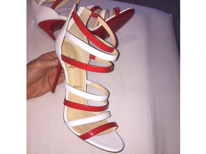 Sandali Christian Louboutin in vernice bianco 41 - vista 3