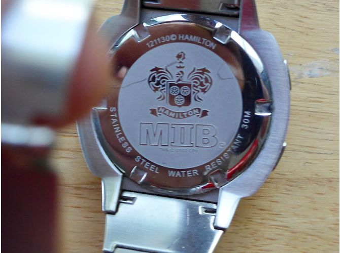 Autre Marque Hamilton MIIB Men In Black 2 LCD II orologio da polso - vista 3