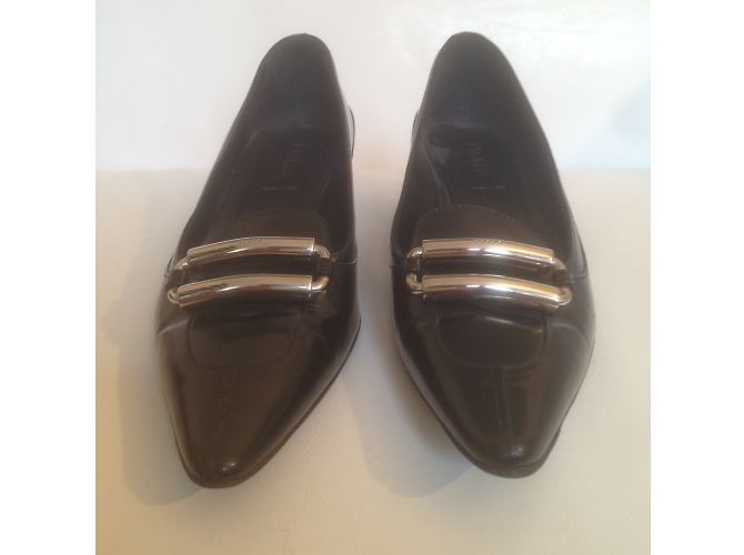 Décolleté Prada in pelle nera taglia 40 Nero - vista 3