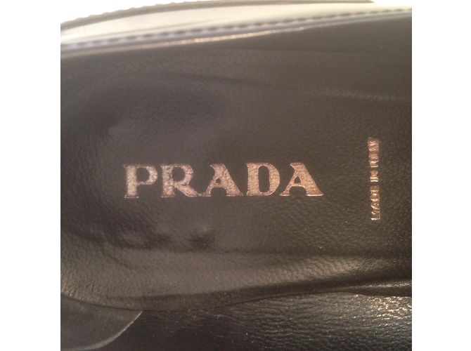 Décolleté Prada in pelle nera taglia 40 Nero - vista 8