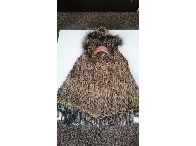 Rizal Kaninchen gestrickter Poncho Hellbraun - Ansicht 5
