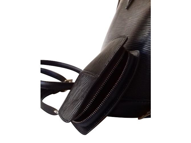 Alma Louis Vuitton Bolso Negro - vista 2