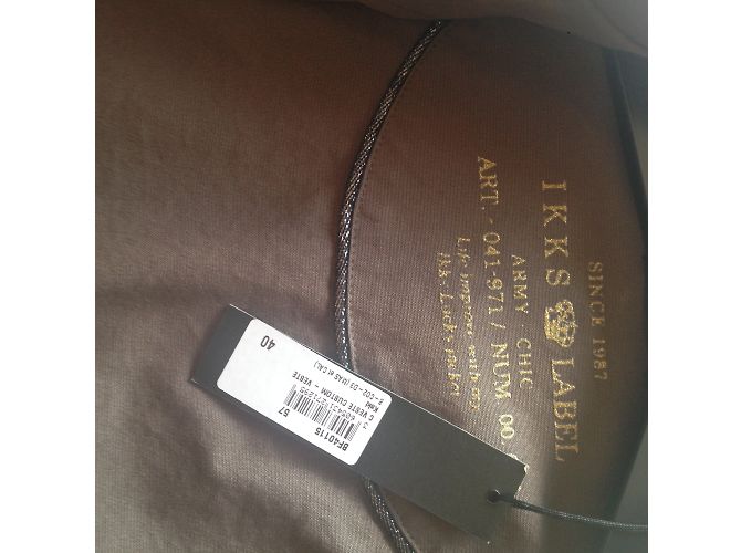 Chaqueta Ikks Sahariana de Algodón Caqui con Bordados de Perlas - vista 6