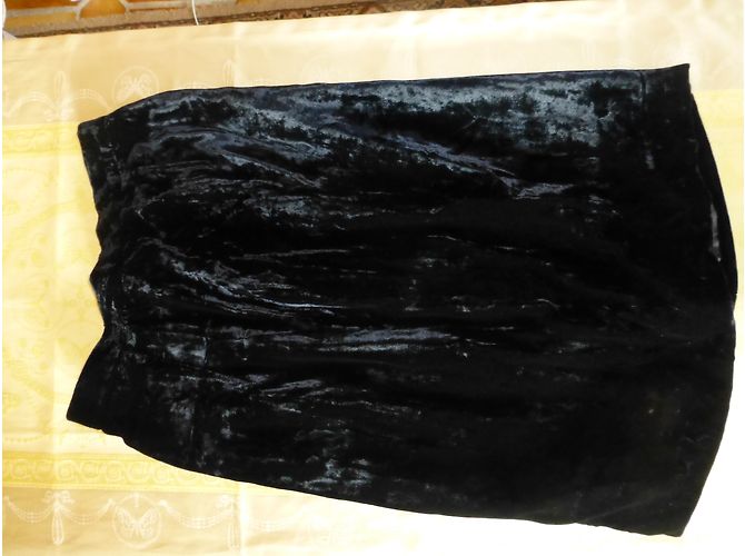 Giacca Armand Ventilo in Velluto Nero con Perline Blu - vista 5