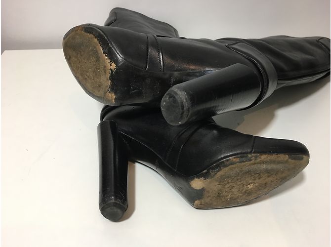 Louis Vuitton Black Leather Boots Size 38.5 - view 5