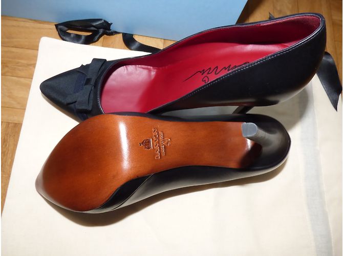 Lanvin Leder Pumps in Schwarz mit Schleife Größe 41 - Ansicht 5