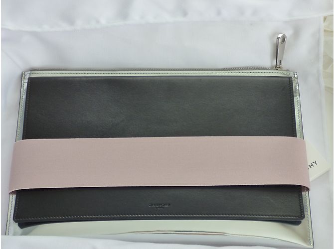 Clutch Givenchy de cuero plata negro y rosa - vista 14