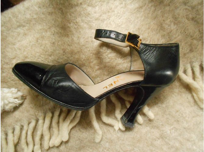 Décolleté Chanel in pelle nera 36 Nero - vista 4