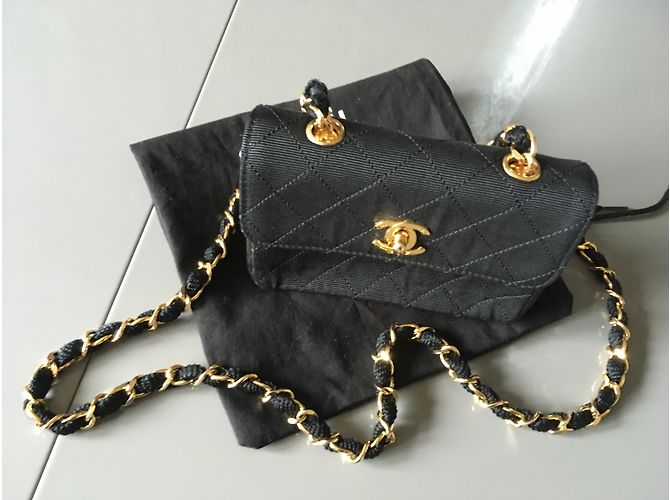 Clutch Chanel Mini Timeless in seta nera Nero - vista 7