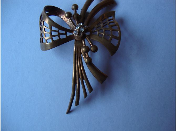 Vintage Spilla a forma di bouquet in metallo dorato con nastro D'oro - vista 3