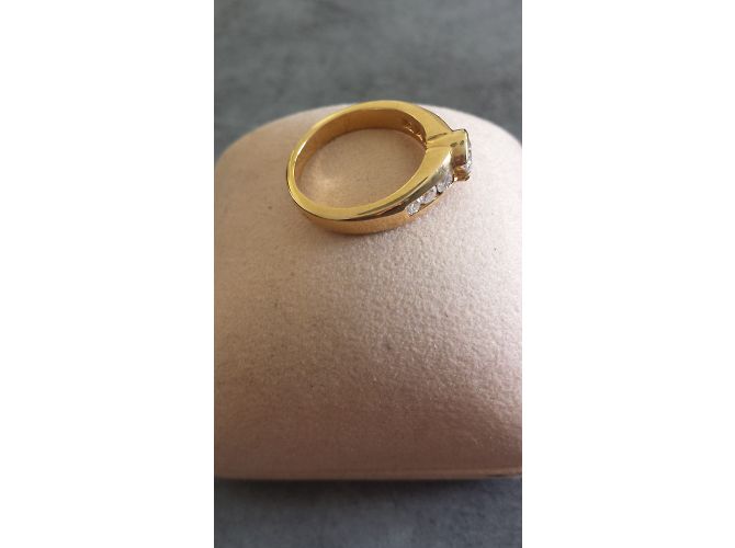 Autre Marque Solitärring aus Gelbgold 18 Karat mit Diamanten Größe 51 - Ansicht 4