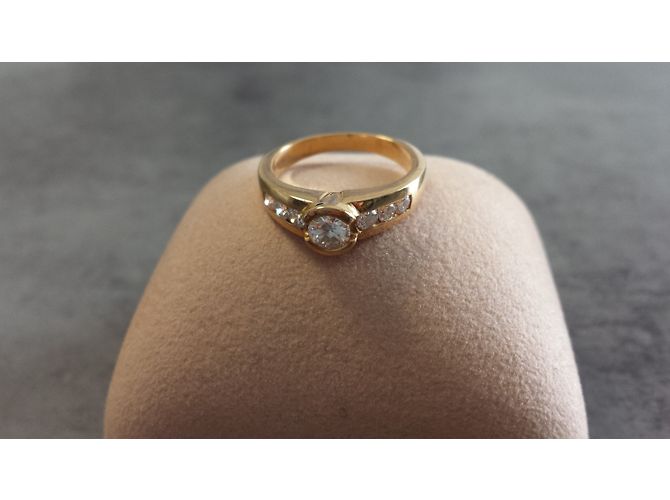 Autre Marque Solitärring aus Gelbgold 18 Karat mit Diamanten Größe 51 - Ansicht 7