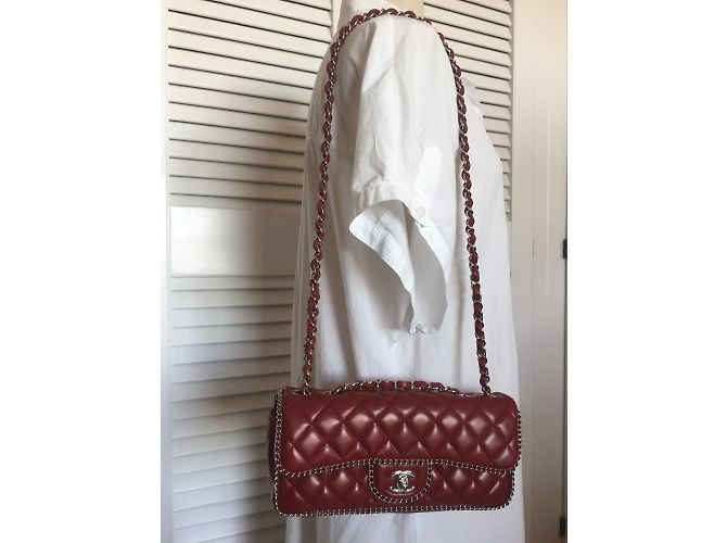 Borsa Chanel Timeless Chain Around in pelle d'agnello rossa Rosso - vista 3