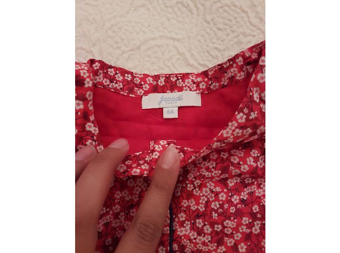 Autre Marque Jacadi Blumenkleid mit Gürtel Rot Baumwolle 6 Jahre - Ansicht 3