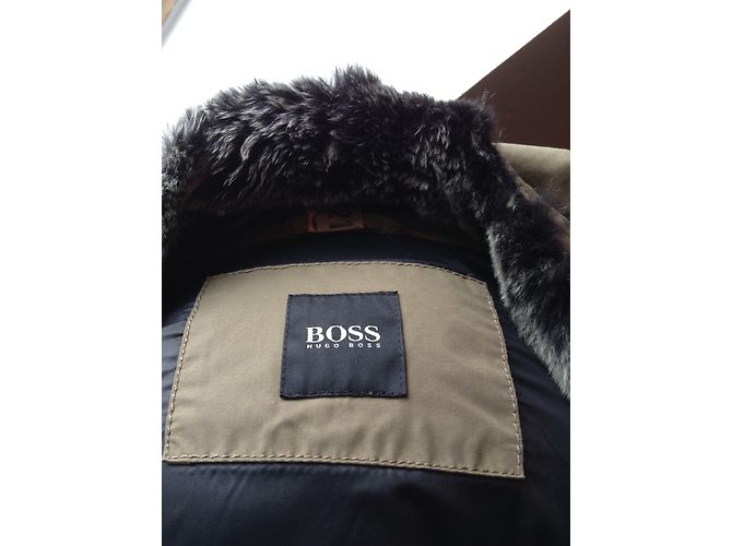 Hugo Boss Mantel aus Pelz Khaki - Ansicht 4