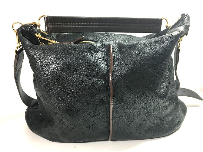 Louis Vuitton Selene Mahina nero MM - vista 5
