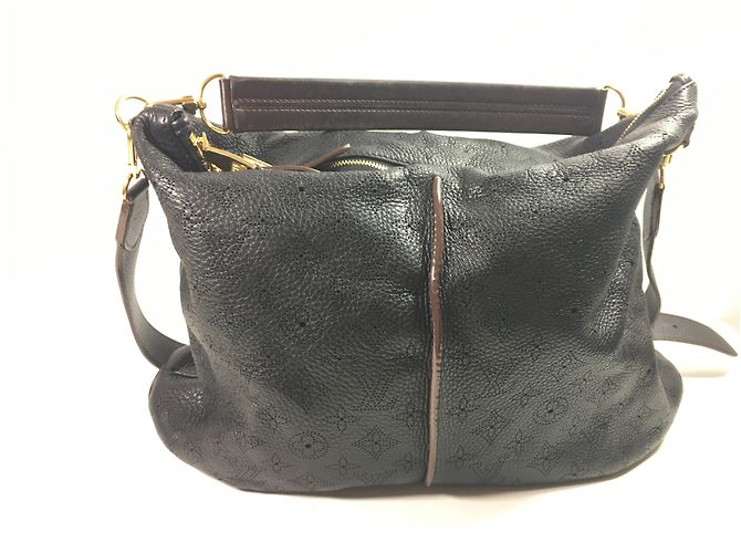 Louis Vuitton Selene Mahina nero MM - vista 6