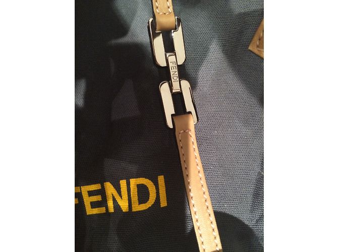 Borsa Fendi 2 jours in stingray taupe Stampa python - vista 3