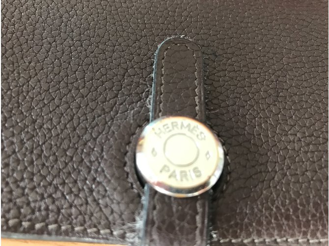 Hermès Billetera DOGO Chocolate - vista 5