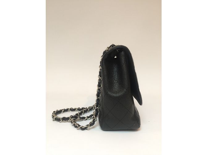 Timeless Chanel Jumbo Classic Caviar Handbag Nero - vista 10