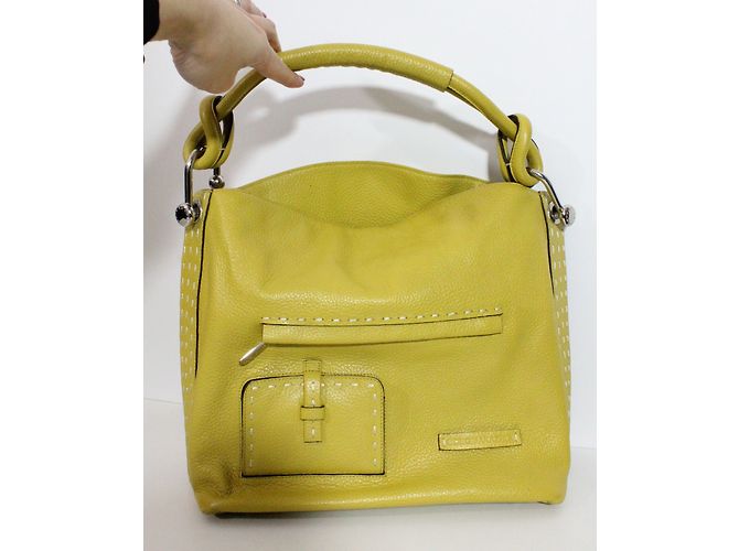 Borsa a mano Bcbg Max Azria in pelle gialla con cuciture bianche Giallo - vista 6