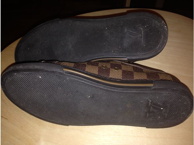 Louis Vuitton Baskets enfant Marron - vue 4