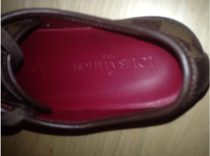 Louis Vuitton Baskets enfant Marron - vue 5