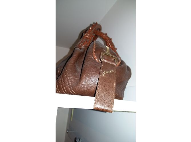Fendi Espía - vista 3