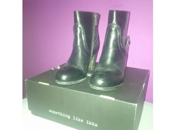Stivaletti Ikks in pelle nera 38FR Nero - vista 3