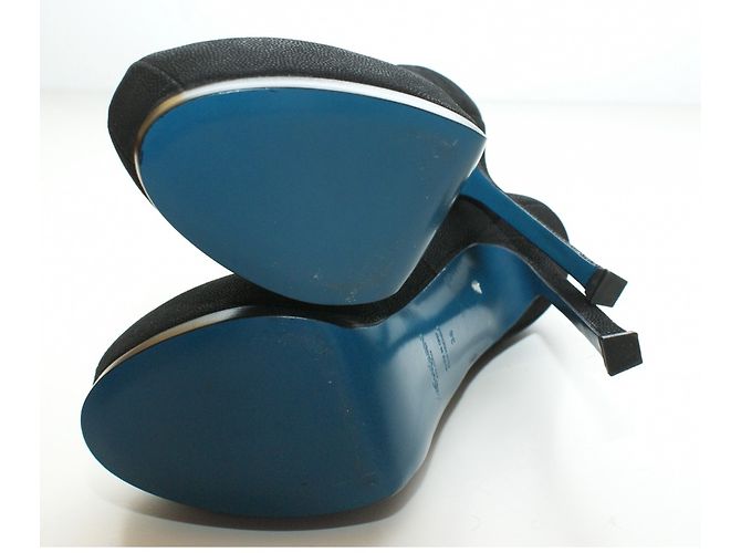 Yves Saint Laurent Omaggio - vista 4