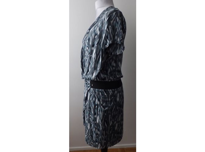 Vestido Ikks Estampado Estilo Militar Viscosa Multicolor - vista 12