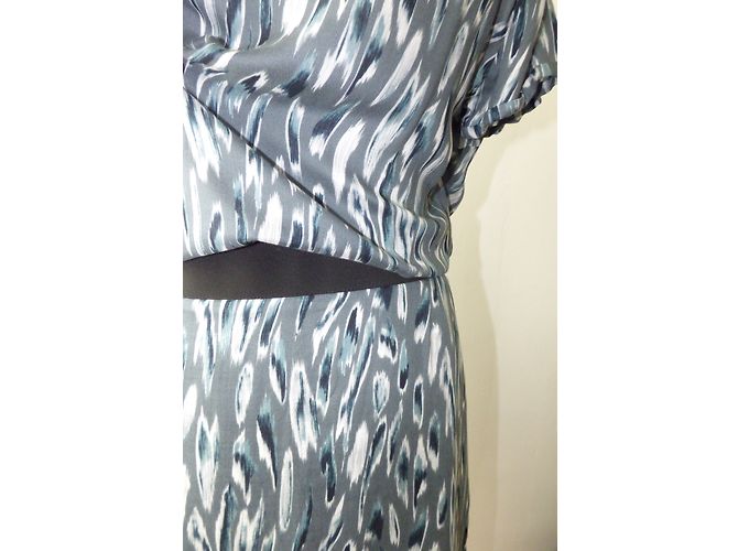 Vestido Ikks Estampado Estilo Militar Viscosa Multicolor - vista 14