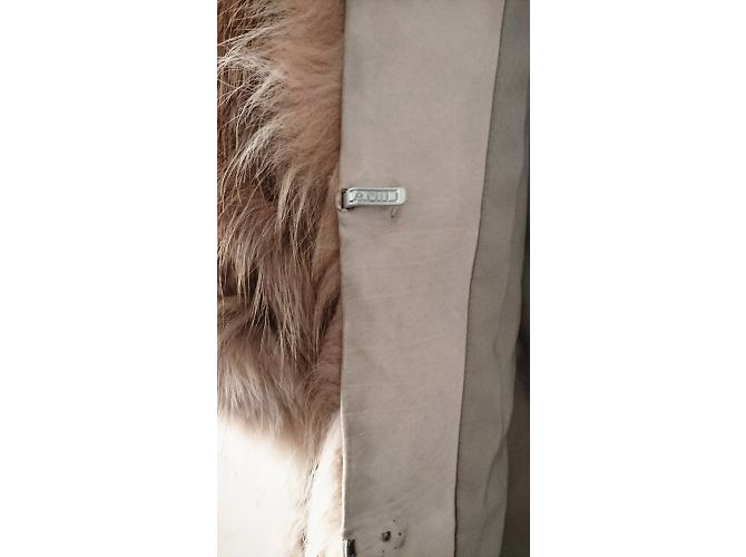 Autre Marque Abrigo de piel de zorro beige mangas 3/4 - vista 5