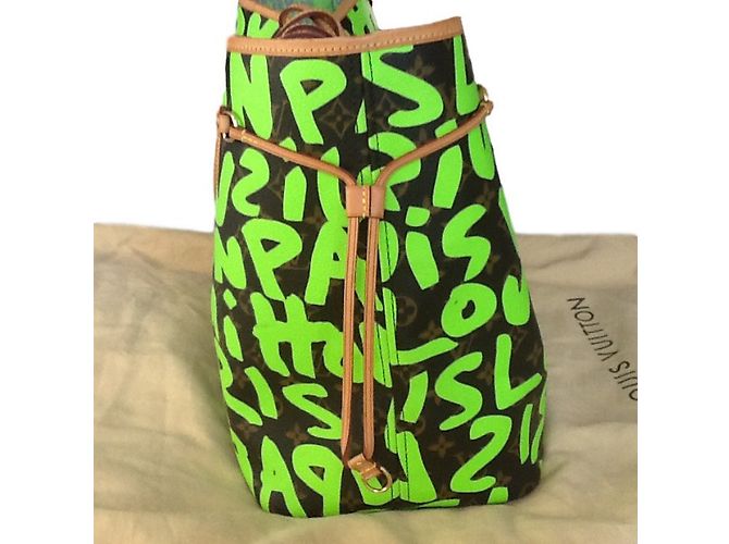 Louis Vuitton Neverfull Verde - vista 2