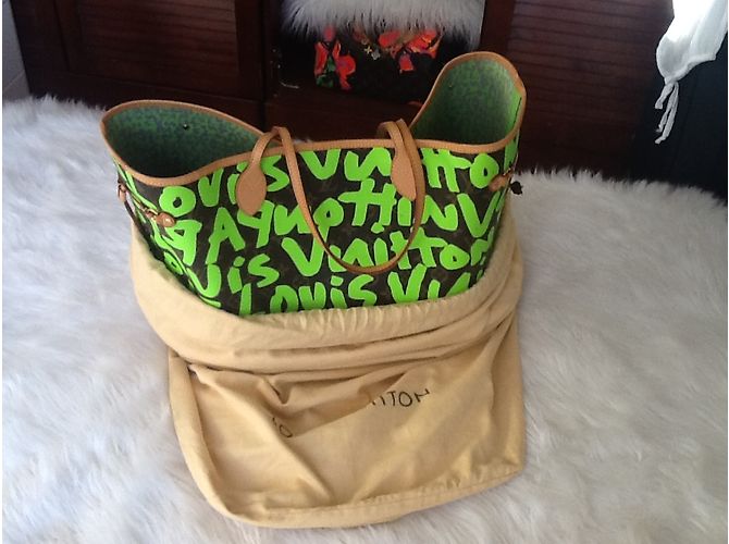 Louis Vuitton Neverfull Verde - vista 5