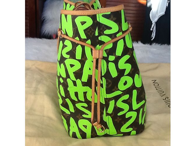 Louis Vuitton Neverfull Verde - vista 6