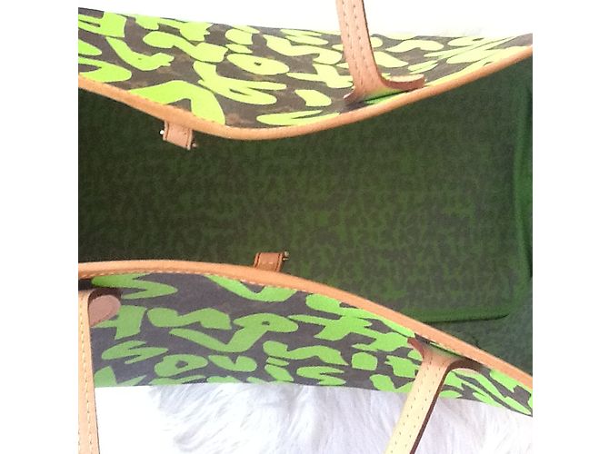 Louis Vuitton Neverfull Verde - vista 8
