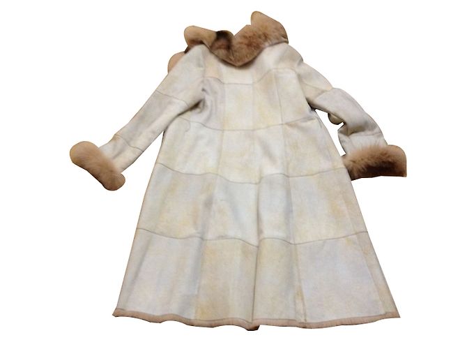 Abrigo Yves Salomon de gamuza beige - vista 2