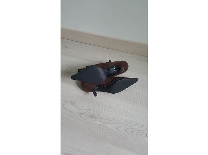 Botines Chanel Marrones de Terciopelo y Cuero 37 Castaño - vista 6