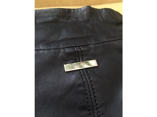 Guess by Marciano Jacke aus schwarzem Lammleder kurz - Ansicht 6