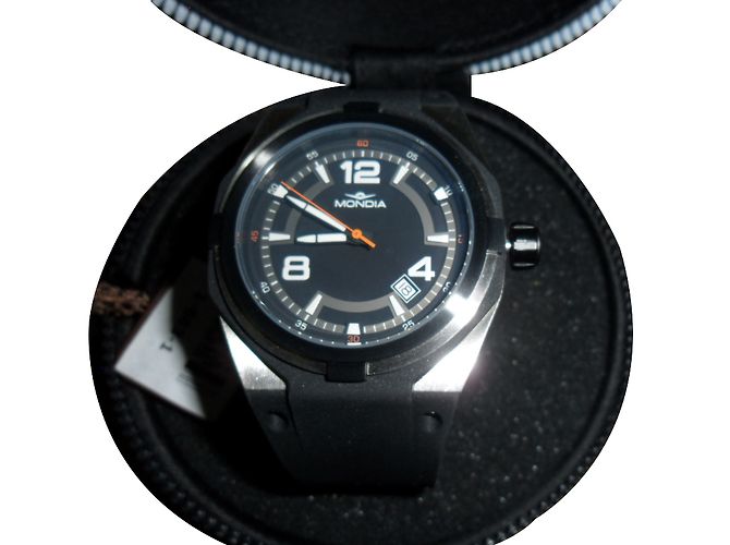 Autre Marque 'Mondia' watch - view 2