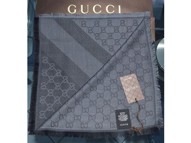 sciarpa stola nuova gucci grigio scuro - vista 3