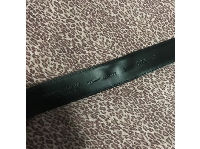 Emporio Armani Gürtel aus schwarzem und grauem Leder - Ansicht 4